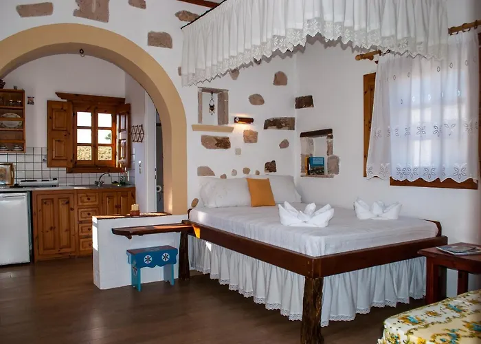 Gasthuis Patmos Mathios Studios- *