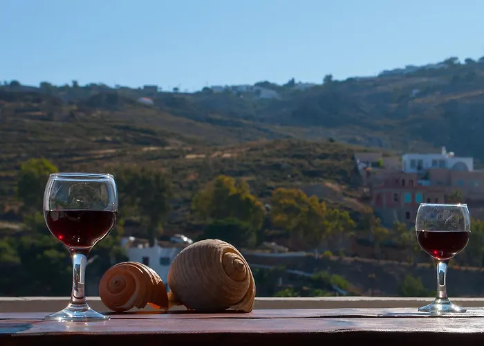 Patmos Mathios Studios- Gasthuis