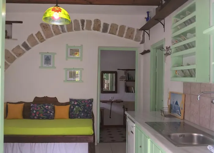 Patmos Mathios Studios- Sapsila