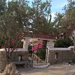 Patmos Mathios Studios- بيت ضيافة
