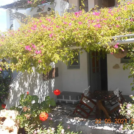 Patmos Mathios Studios- Vendégház