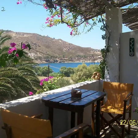 Patmos Mathios Studios- Vendégház Szápszila