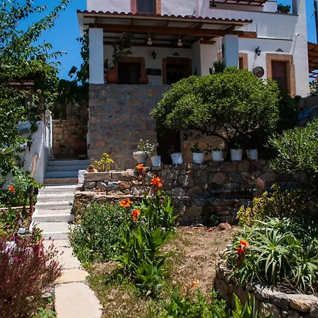 招待所 Patmos Mathios Studios- Sapsila