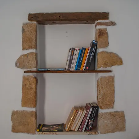 Patmos Mathios Studios- Sapsila