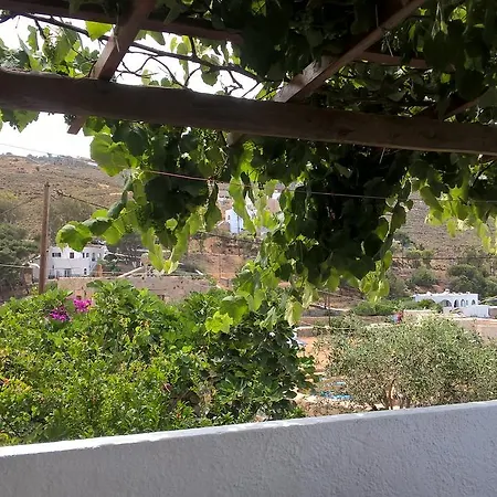 Patmos Mathios Studios- Vendégház Szápszila