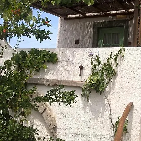 Patmos Mathios Studios- Vendégház Szápszila