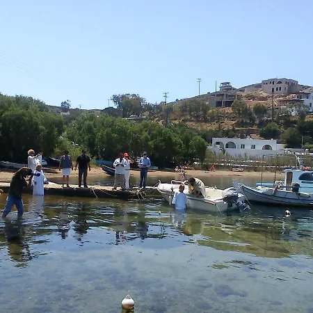 Patmos Mathios Studios- Vendégház